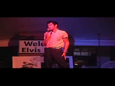 Dean Z sings 'FAME AND FORTUNE' at Elvis Week 2007 (video)