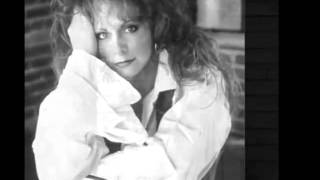 Reba McEntire -- I Don't Think Love Ought To Be That Way