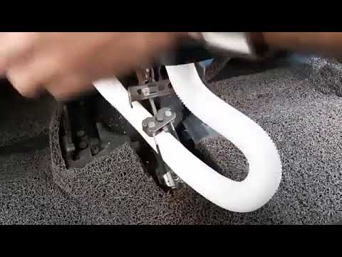 Tự độ cửa gió điều hoà cho hàng ghế sau ôtô đơn giản