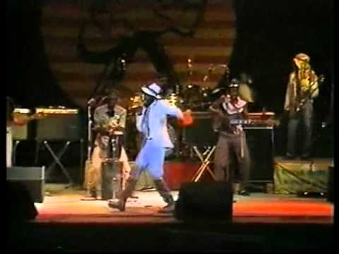 Eek a Mouse - Hire & Removal - Live 1982