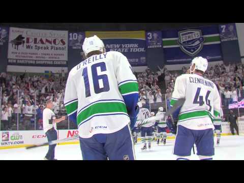 Utica Comets | Win against the Griffins 2015 | Ice View