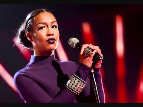 rebecca ferguson make you feel my love.wmv