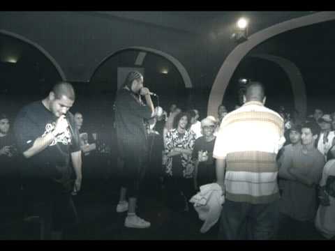 C.I.A. feat. La Familia-Unde sunt bagabontii