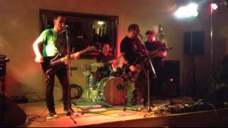Sidewalk Surfers Live Lindenhof Niederense 25.10.2013 ( plays The Clash ) 2/2
