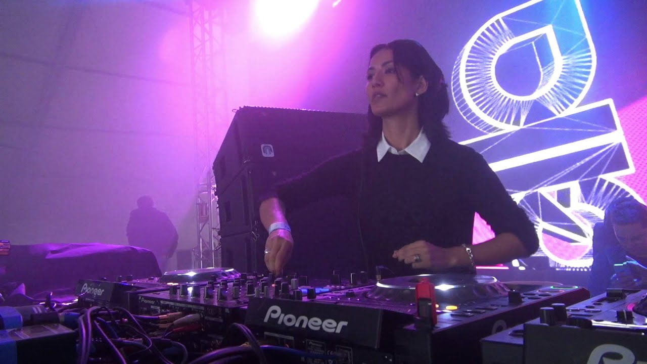 Fernanda Martin - Live @ Aquasella Festival 2015