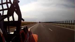 preview picture of video 'Polaris RZR 900 xp si Hummer H2 pe drum spre Vadu'