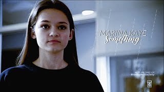 Marina Kaye – Something | Traduction française (+Emma Chota)