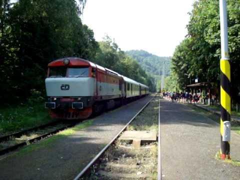 749 006 odjíždí z Malé Skály