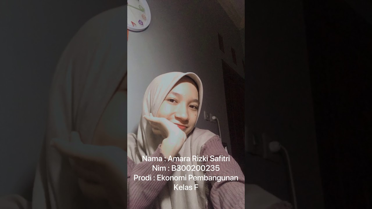 Amara Rizki Safitri_B300200235