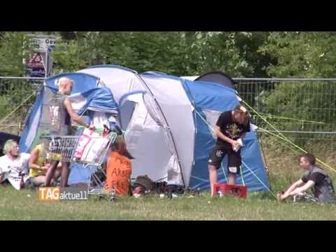 Störfaktor-Festival auf dem Flugplatzgelände