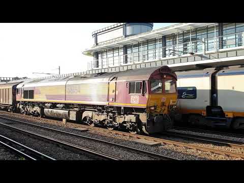 DB 66164 with 6O67 Daventry to Dollands Moor (Cargowagons) through Ashford 20/07/2019