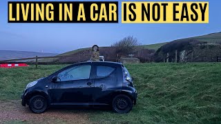 The grind of car living
