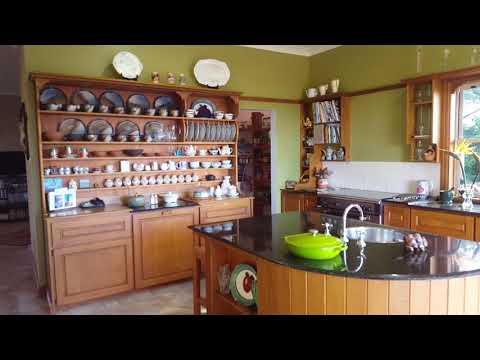 Million Dollar Home for Only $699,000!!!!