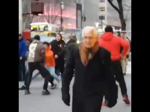 Ybn Almighty Jay & Crew Have A Brawl In NYC Streets