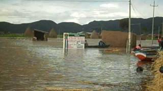 preview picture of video 'Desborde y Inundacion de Rio Ramis en Taraco - Puno'