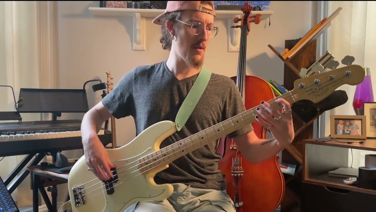 Promotional video thumbnail 4 for Daniel Chouinard - Cellist