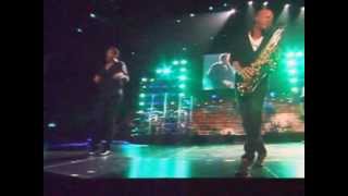 Lionel Richie- Endless love and Commodores medley. Antwerp 2012
