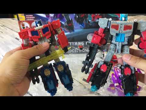 Transformers Titans Return Chaos on Velocitron Chefatron Review