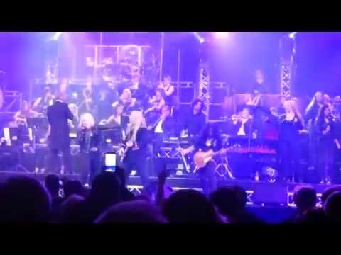 Kim Wilde - "keep me hanging on" (Live) - Rock Meets Classic 05.04.2014 in Dresden