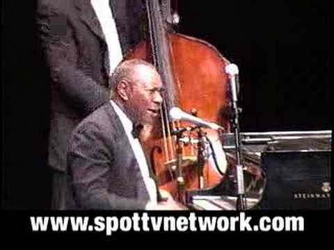 Straighten Up And Fly Right - Freddy Cole