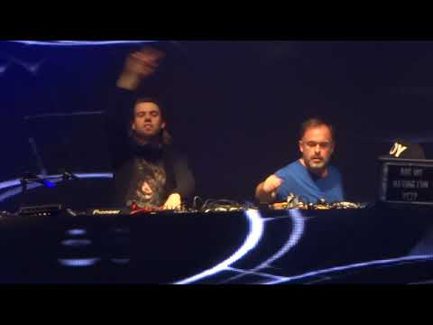 Bingo Players vs. Foreigner - Cold As Cry Buzzcut(Bingo Players Mashup)(Top 100 DJs电子音乐节2014)