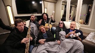 Ringo Starr and His All-Starr Band perform &quot;Yellow Submarine&quot; in bed | MyMusicRx #Bedstock 2017