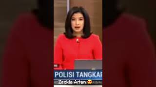 Download lagu Beautiful News Anchor mp3 Download lagu Beautiful News Anchor mp3