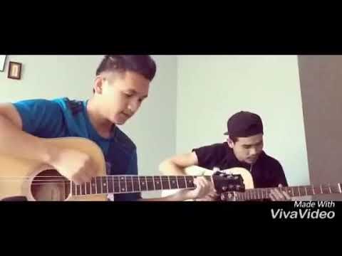 Tsob ntoo lub pas dej cover