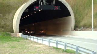 preview picture of video 'The first traffic emerges from Hindhead Tunnel'