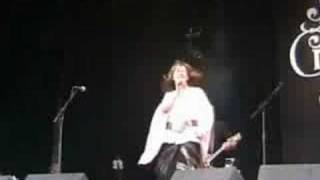 Deborah Bonham - Shit Happens (Cropredy Festival 2006)