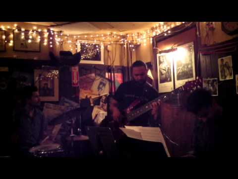 Teymur Phell Trio Live at 55 Bar "Blues For Who"