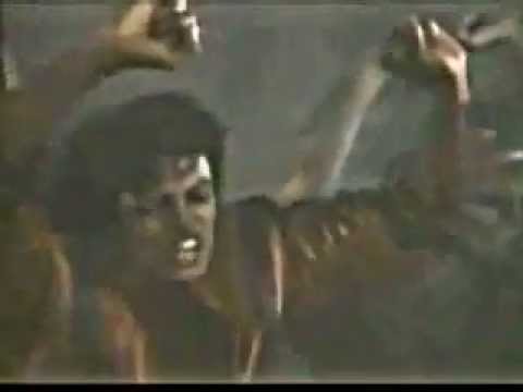 RENATO EN VIDEO DE THRILLER