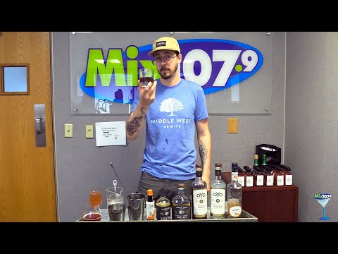 Mixology - Make an Old Fashioned using Middle West Spirits