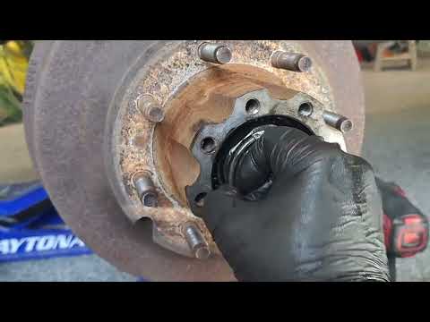 Ford F-350 rear drum brakes complete replacement walk through 1980-1991 dana 60