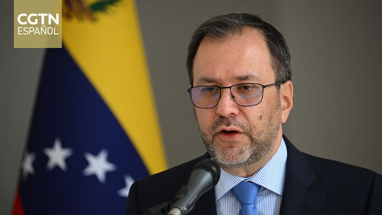 Venezuela e Italia acuerdan elevar sus misiones diplomáticas al rango de embajadores