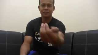 preview picture of video 'fire ball trick by Santoso Wardoyo, Indonesian fire fighter'