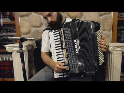 3763 - Black Iorio Accorgan Syntara Piano Accordion LMMM 41 120 $1199