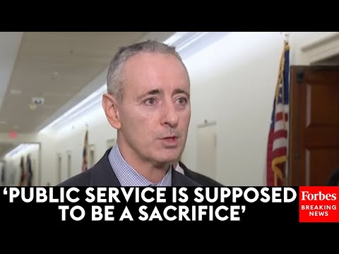 'It's Long Overdue': Brian Fitzpatrick Backs Congressional Stock Trading Ban