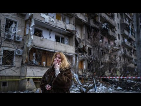 Ukraine invasion: Battles rage across Ukraine as hundreds of thousands seek refuge