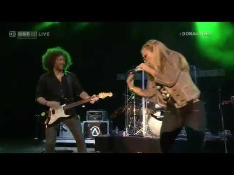 Anastacia - Sick And Tired Live Donauinselfest Wien 2015 - HD