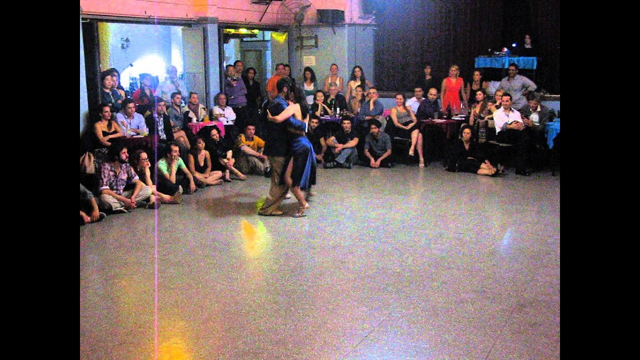 CHRISTIAN MÁRQUEZ y VIRGINIA GÓMEZ "LOS TOTIS" en Viva La Pepa (2/4)