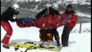 preview picture of video 'Spaltensturz - Bergrettung Air Zermatt'