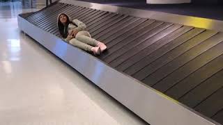 Queen naija at the Airport 🛬