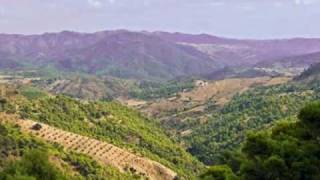 preview picture of video 'Massif des Dahra - Couleurs d'Algérie - مرتفعات الظهرة - ألوان الجزائر'