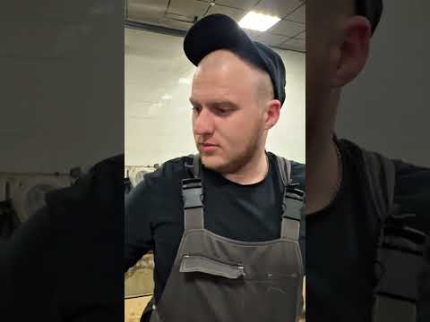 The brain suddenly froze #shorts #MechanicLife #satisfyingfix #motorcyclebuild #restoration