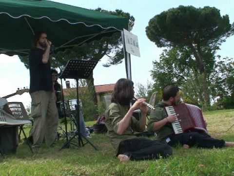 MUSICA NELLE AIE 2009 - 2/3  Castel Raniero - sintesi del 10 maggio