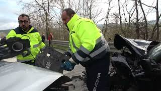 le-immagini-del-terribile-incidente-stradale-sul-fondo-valle-ufita