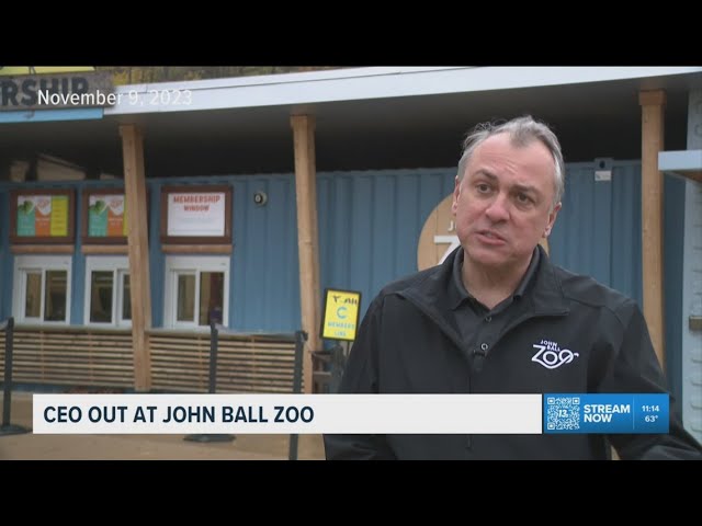 Vídeo relacionado con Director del zoológico Roarsome Zoo Director Funny Zoo Curator Camiseta