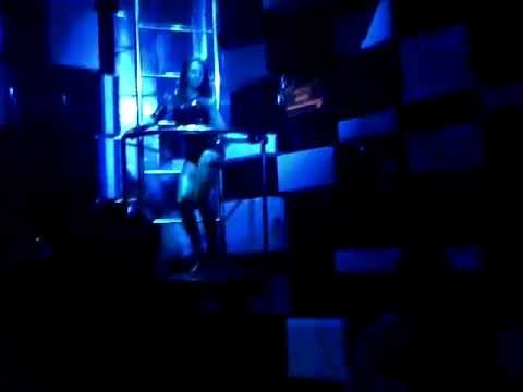 David Vendetta ft. Micah the violinist live.