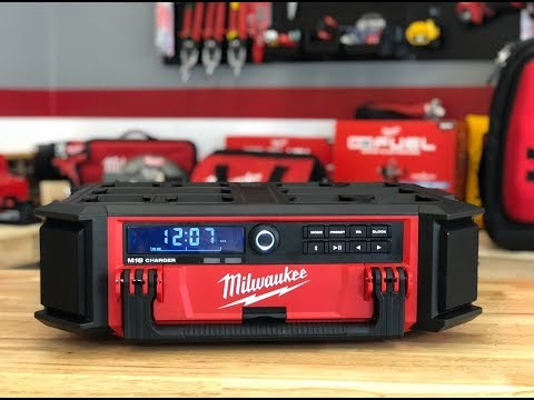 NEW MILWAUKEE M18 PACKOUT RADIO + CHARGER!